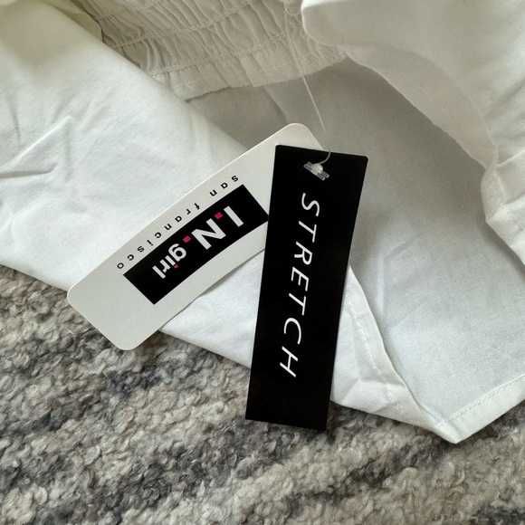 Girls white button down short sleeve shirt - Picture 4 of 4